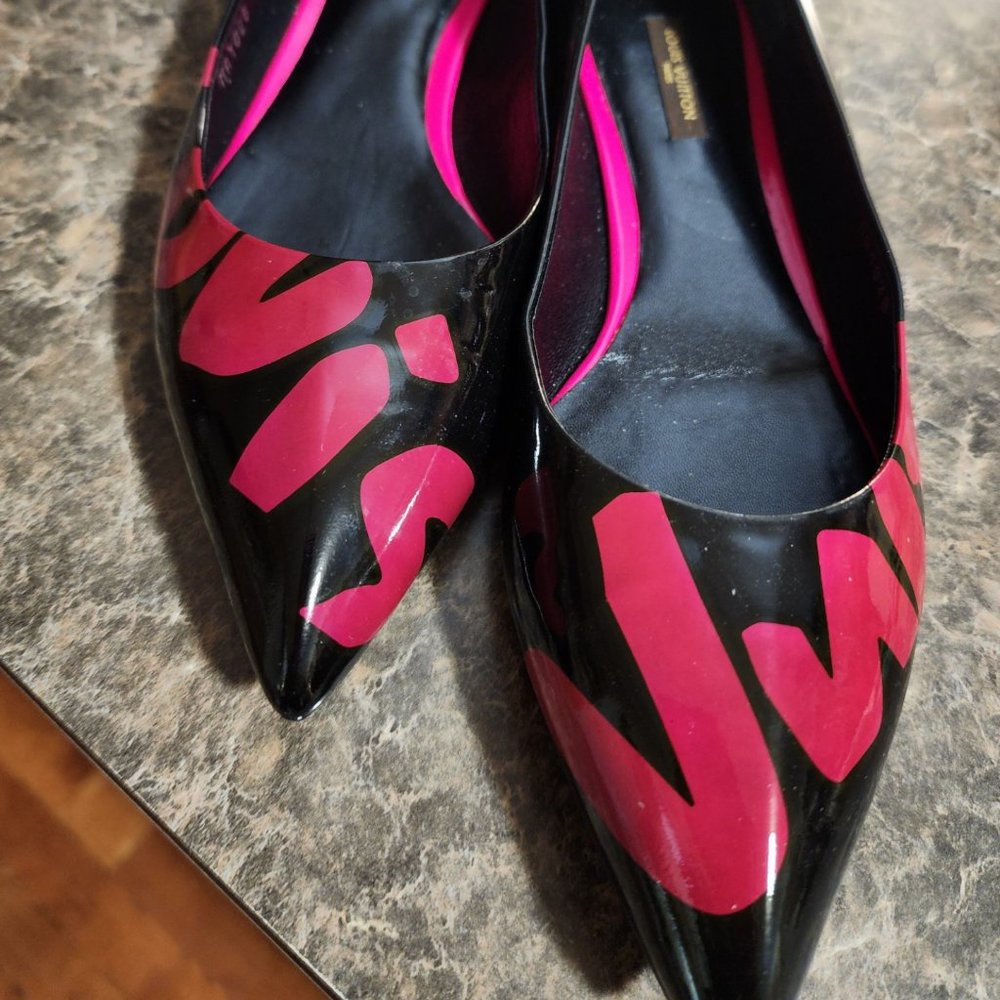 Louis VUITTON Graffiti Flats